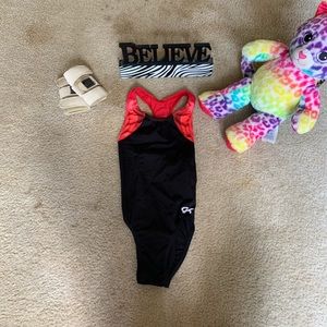 Gymnastics leotard